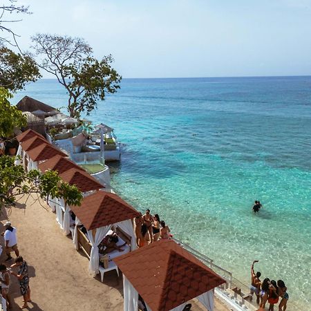 Bora Bora Beach Club & Hotel Isla Grande  Exteriör bild