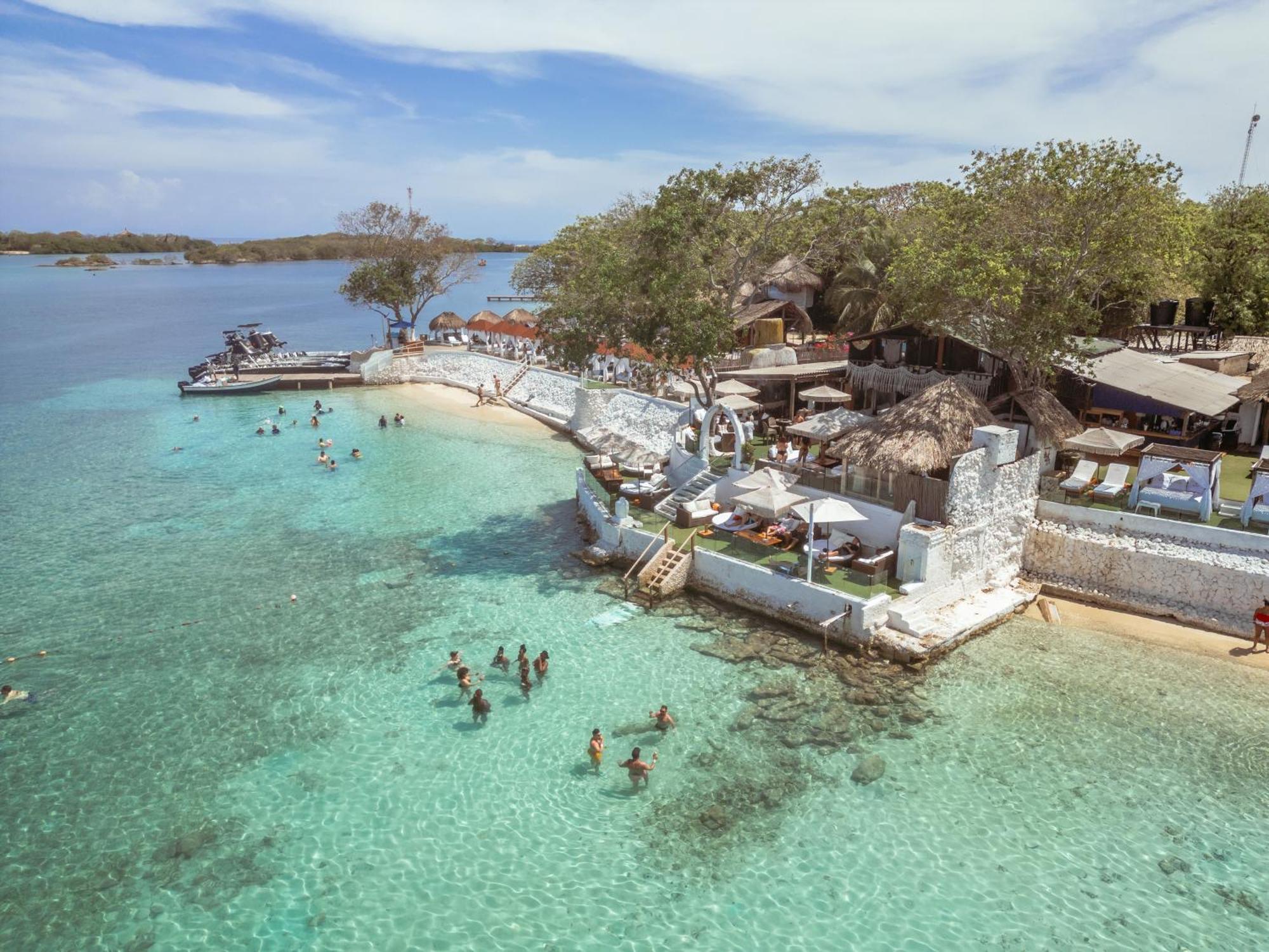 Bora Bora Beach Club & Hotel Isla Grande  Exteriör bild