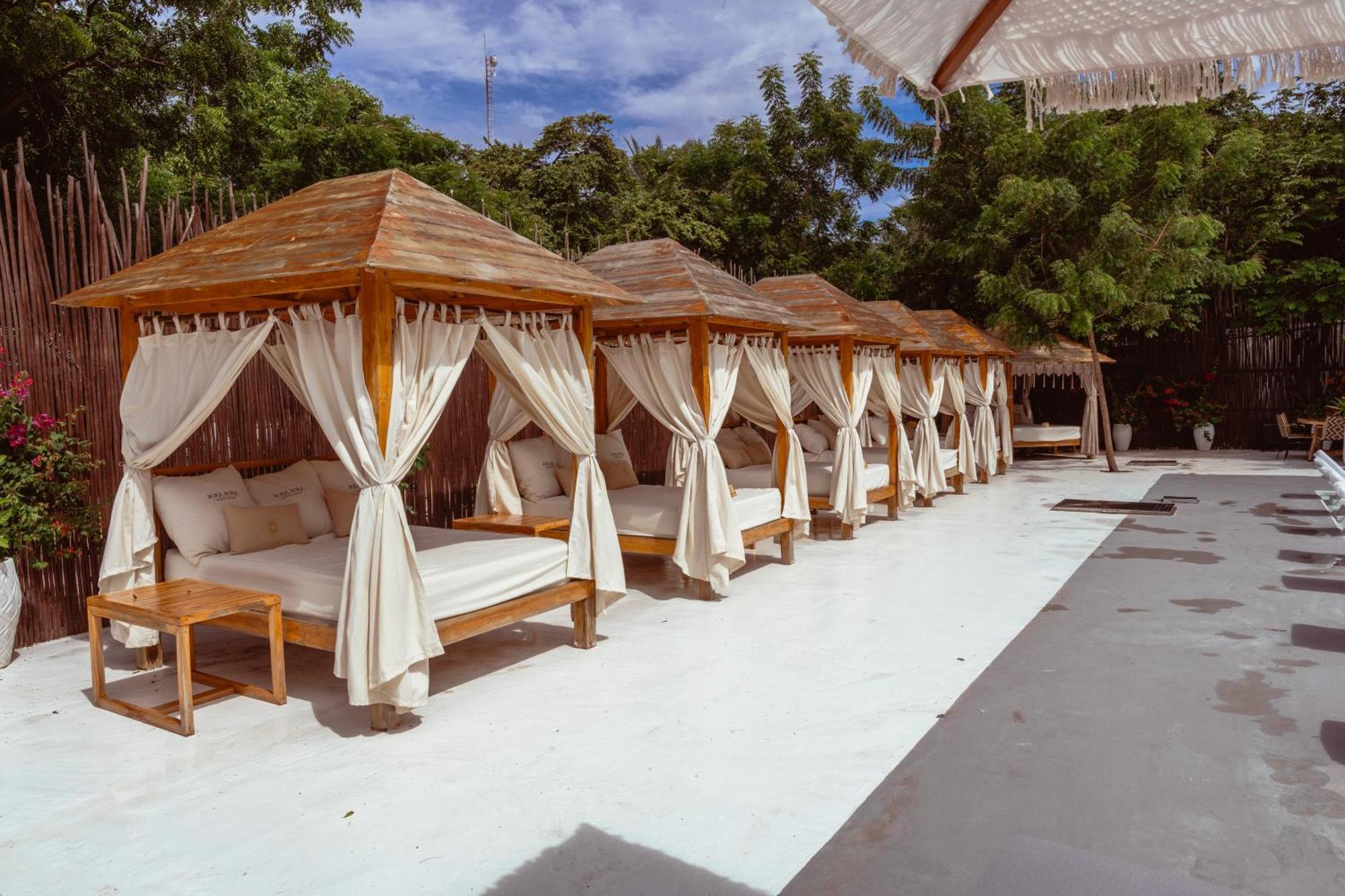 Bora Bora Beach Club & Hotel Isla Grande  Exteriör bild